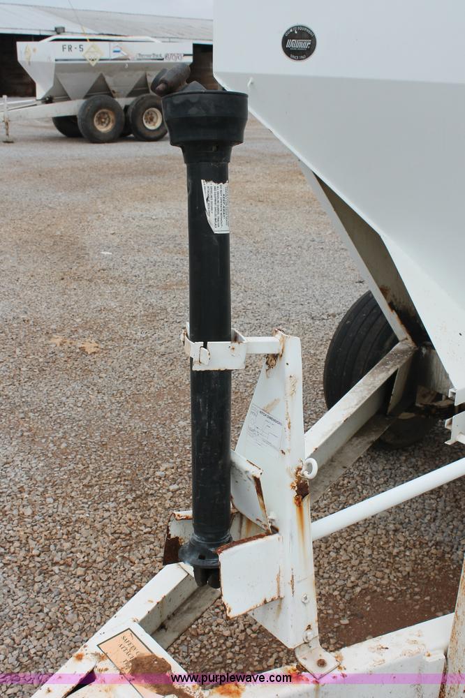 image for item C2624 Willmar Super 500 dry fertilizer spreader