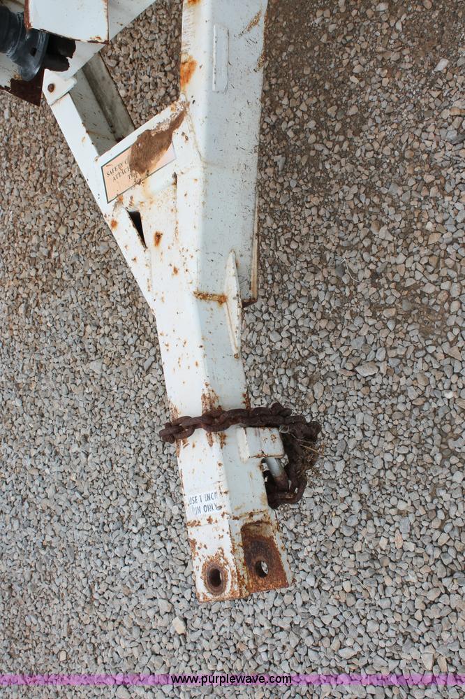 image for item C2624 Willmar Super 500 dry fertilizer spreader