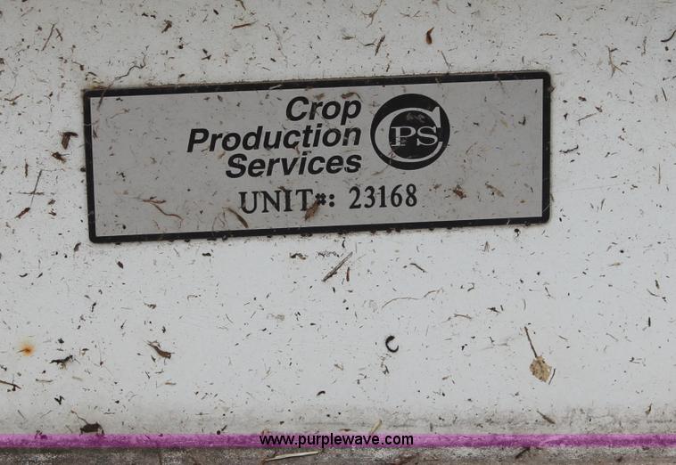 image for item C2624 Willmar Super 500 dry fertilizer spreader