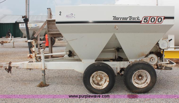 image for item C2625 Willmar Narrow Track 500 dry fertilizer spreader