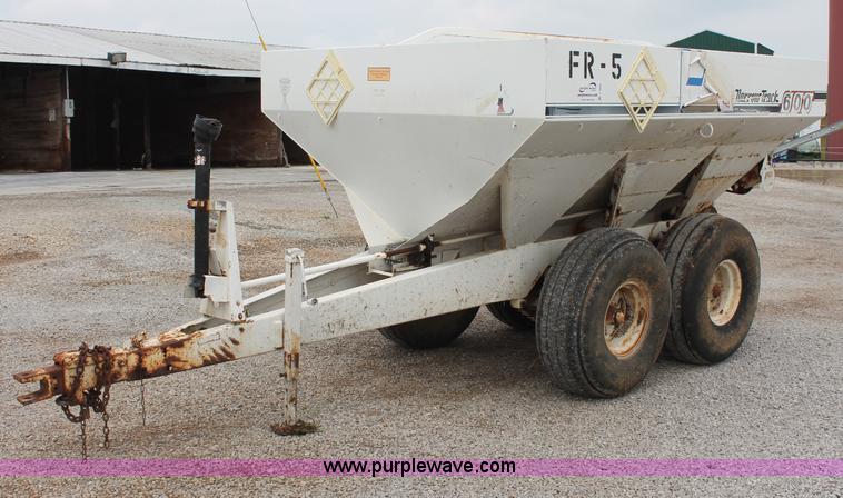 image for item C2626 Willmar Narrow Track 600 dry fertilizer spreader