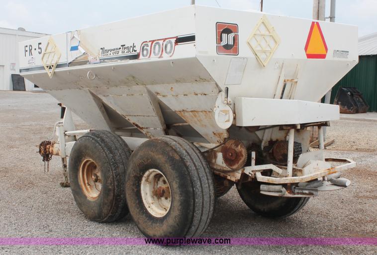 image for item C2626 Willmar Narrow Track 600 dry fertilizer spreader