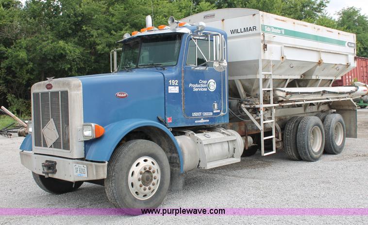 image for item C2633 1993 Peterbilt 378 fertilizer tender truck