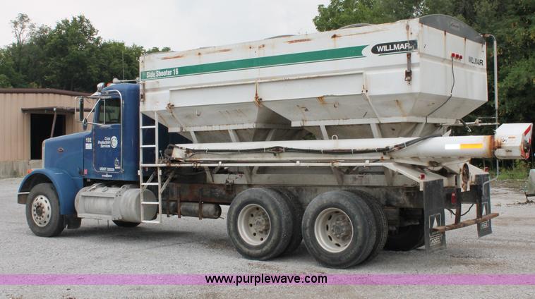 image for item C2633 1993 Peterbilt 378 fertilizer tender truck