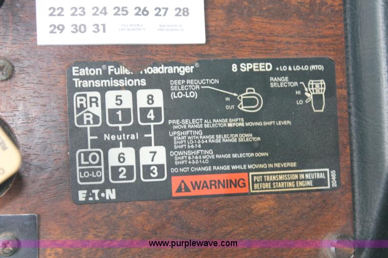 image for item C2633 1993 Peterbilt 378 fertilizer tender truck