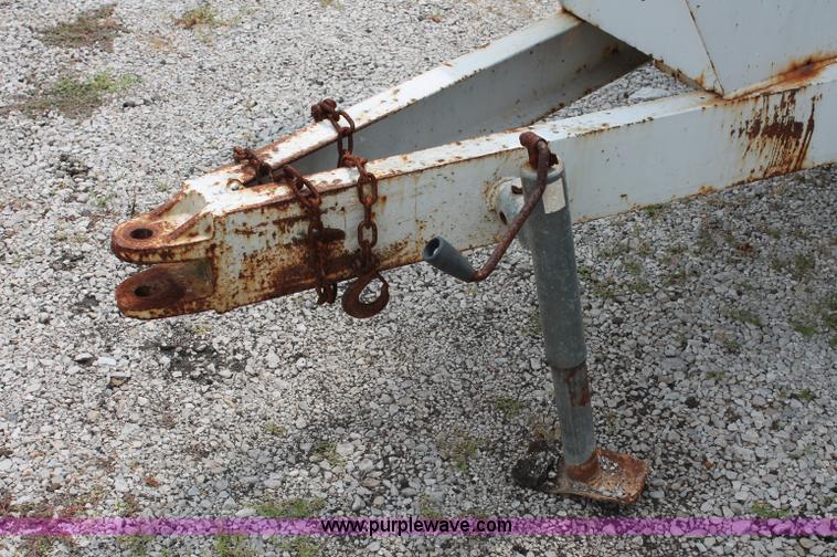 image for item C2636 1995 Western dry fertilizer spreader