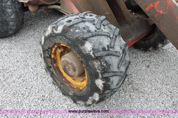 image for item C2640 Willmar Wrangler wheel loader