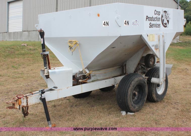 image for item C2643 Western dry fertilizer spreader