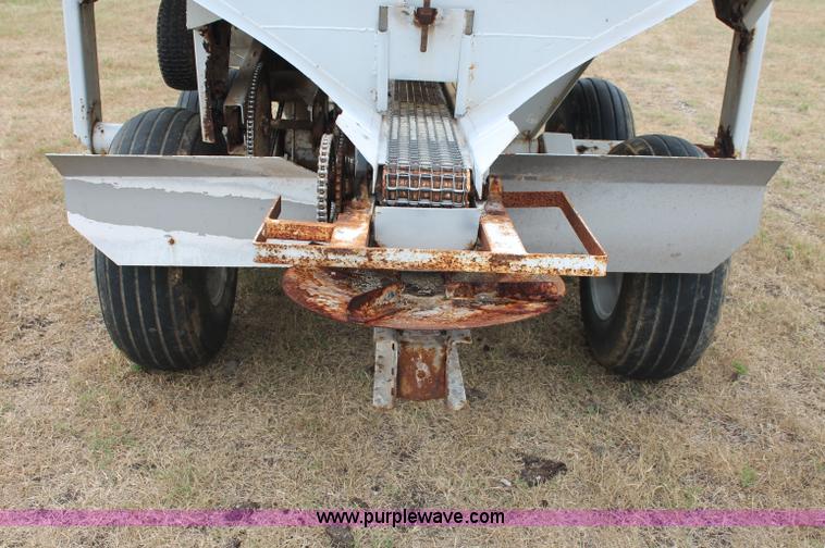image for item C2643 Western dry fertilizer spreader