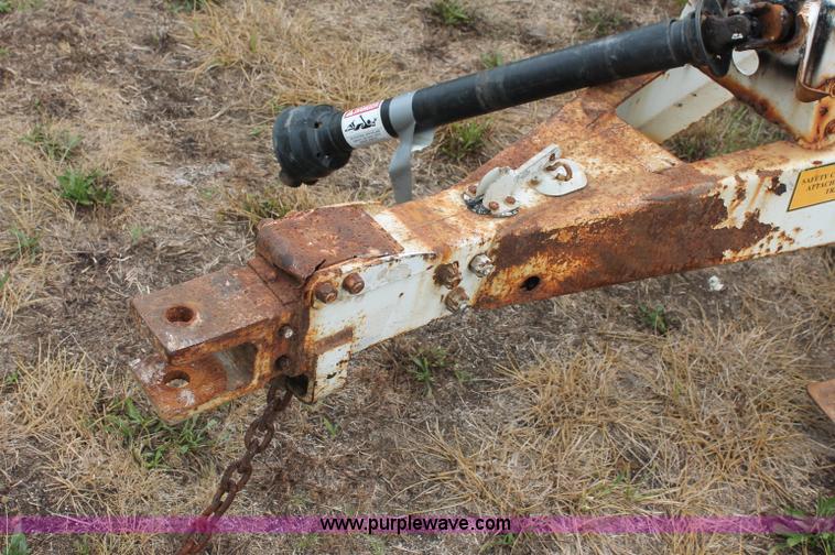 image for item C2644 Willmar 600 dry fertilizer spreader