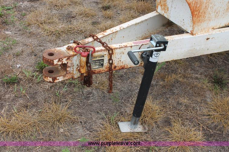 image for item C2645 Simonsen dry fertilizer spreader