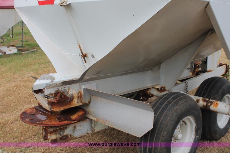 image for item C2648 Western dry fertilizer spreader