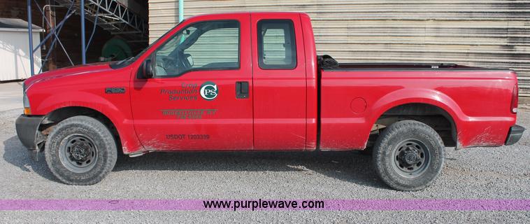 image for item C2649 2004 Ford F250 XL Super Duty SuperCab pickup truck