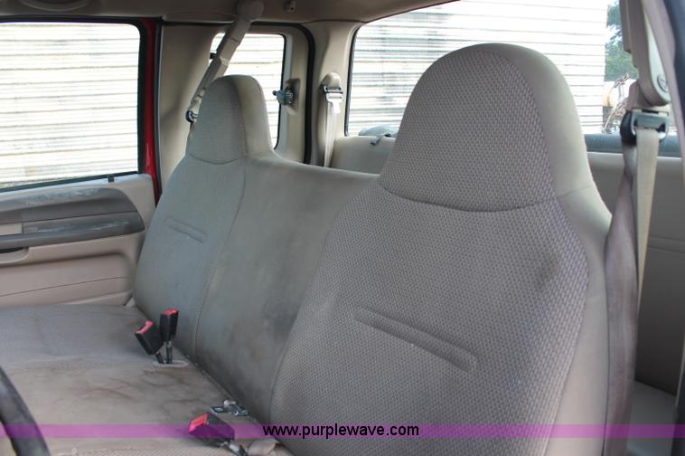 image for item C2649 2004 Ford F250 XL Super Duty SuperCab pickup truck