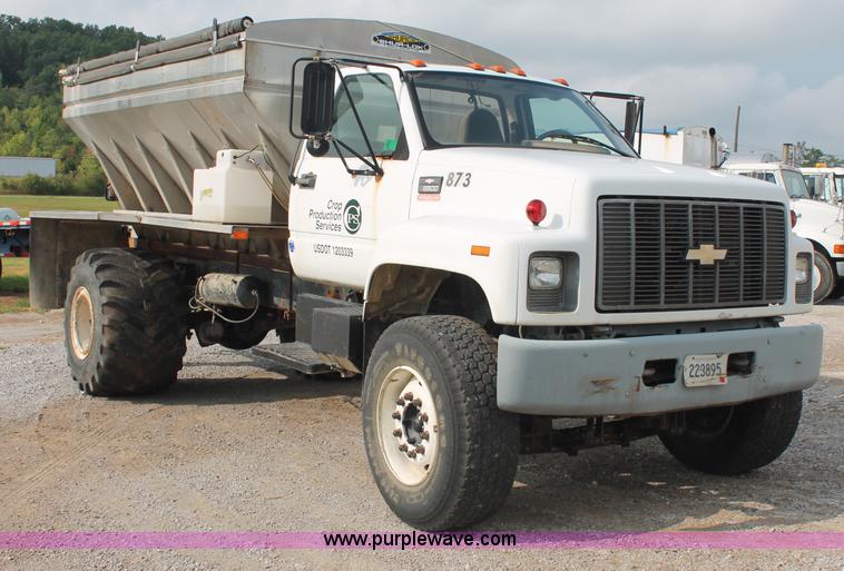 image for item C2651 1997 Chevrolet C8500 spreader truck
