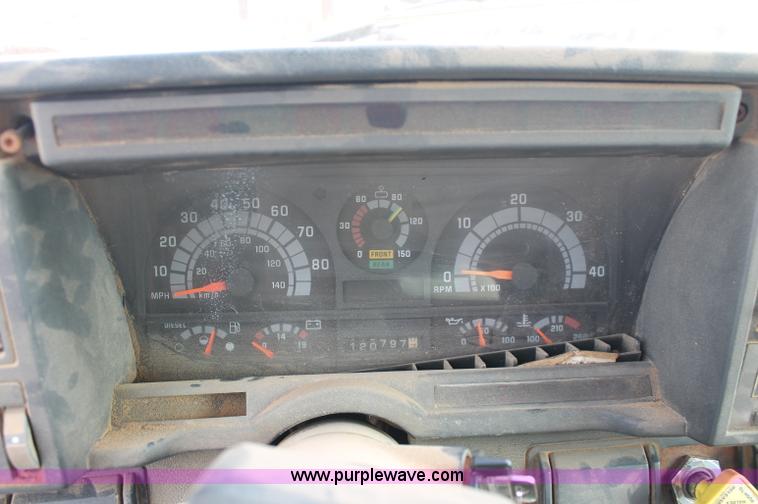 image for item C2651 1997 Chevrolet C8500 spreader truck