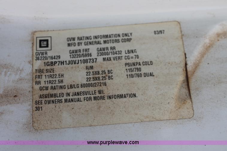 image for item C2651 1997 Chevrolet C8500 spreader truck