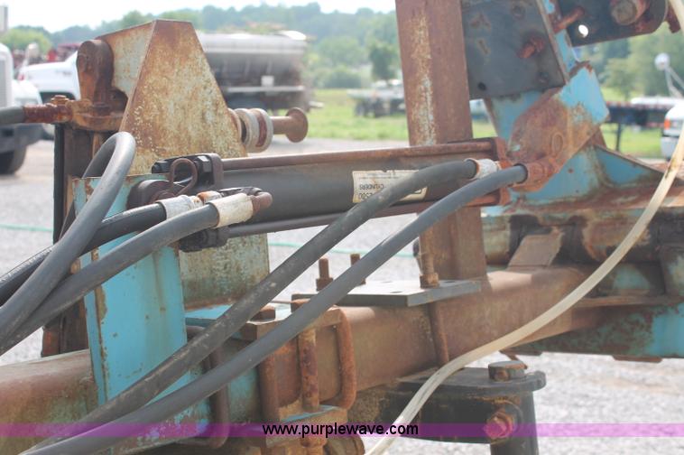 image for item C2654 John Blue nine row liquid toolbar applicator