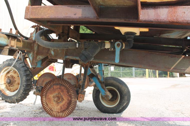 image for item C2654 John Blue nine row liquid toolbar applicator
