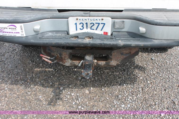 image for item C2655 2001 Chevrolet Silverado C2500 HD pickup truck