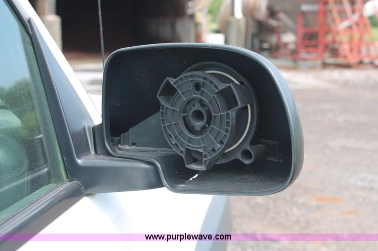 image for item C2656 2001 Chevrolet Silverado C2500 HD pickup truck