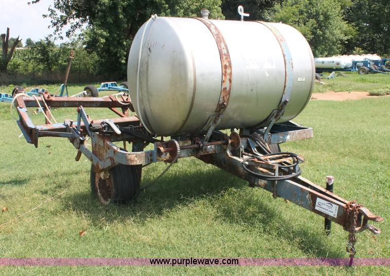 image for item C2670 John Deere liquid applicator