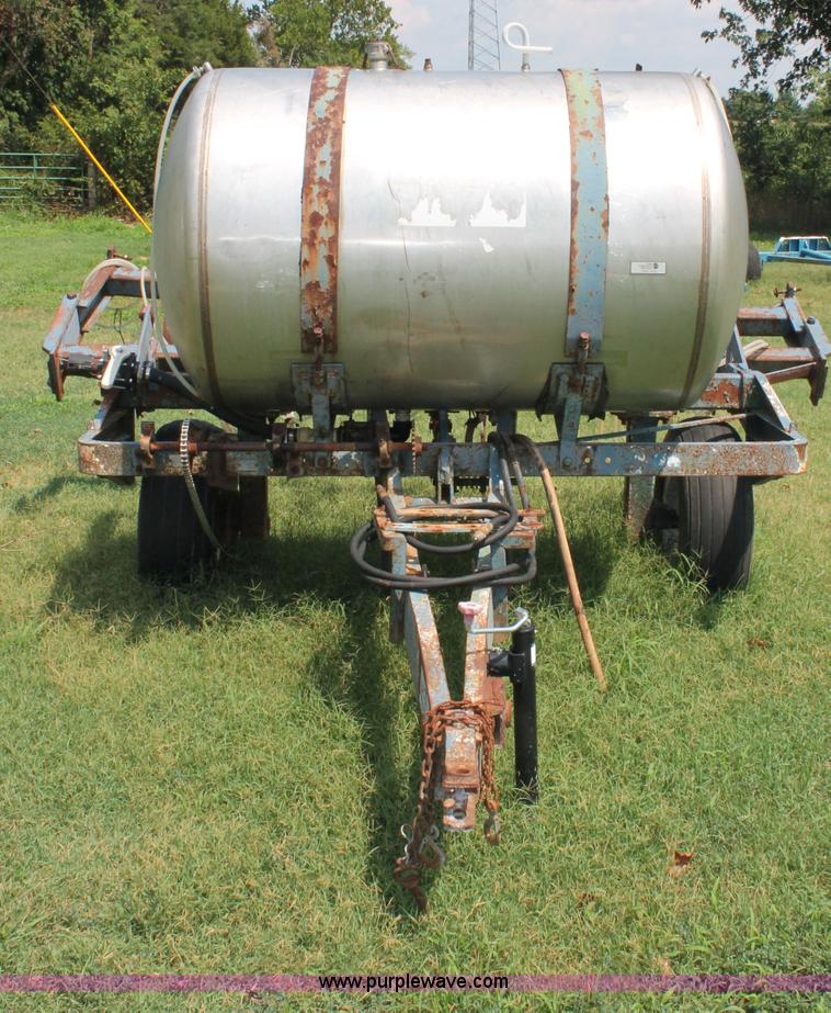 image for item C2670 John Deere liquid applicator