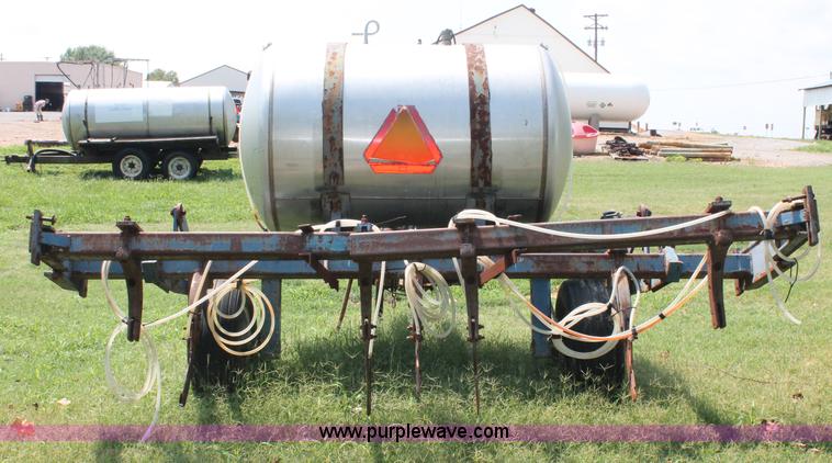 image for item C2670 John Deere liquid applicator