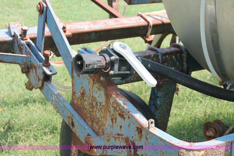 image for item C2670 John Deere liquid applicator