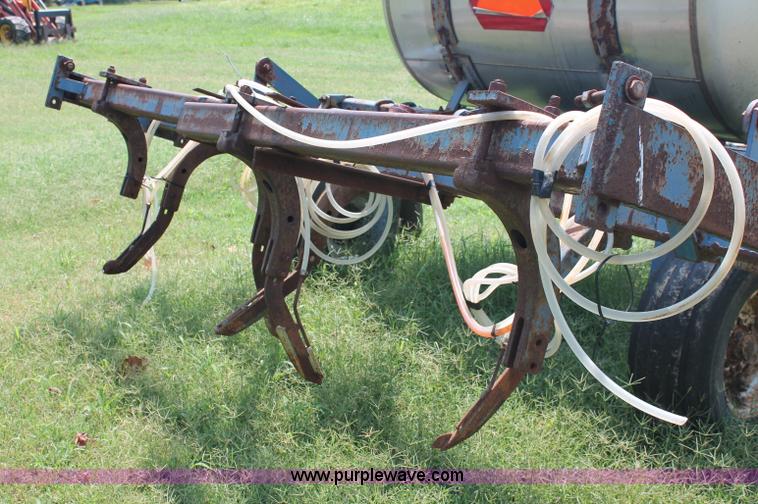 image for item C2670 John Deere liquid applicator
