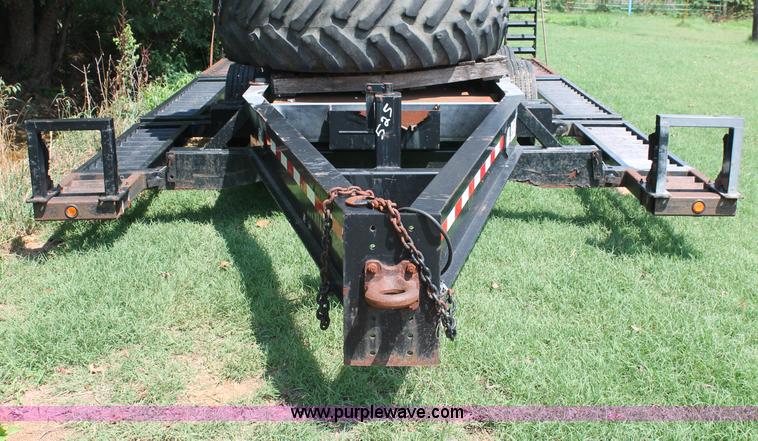 image for item C2672 B & B 20' sprayer trailer