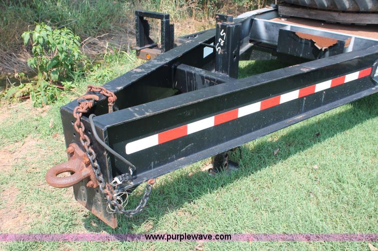 image for item C2672 B & B 20' sprayer trailer