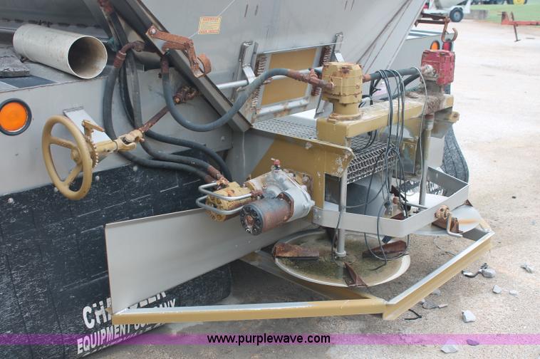 image for item C2674 2007 Chandler 12' stainless steel truck spreader