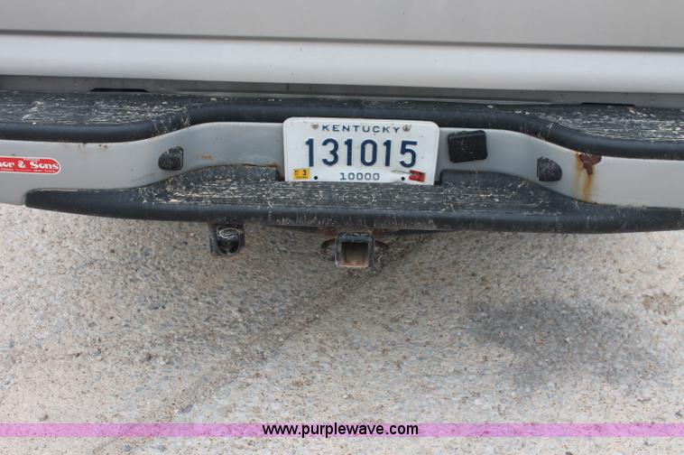 image for item C2675 2007 Chevrolet Silverado 1500 LS Classic pickup truck