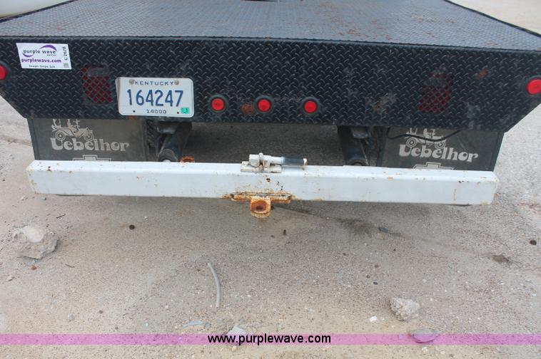 image for item C2678 1993 Chevrolet 3500 flatbed pickup truck