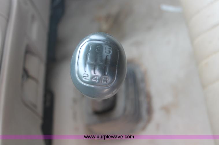 image for item C2679 1997 GMC Sierra 3500 flatbed pickup truck