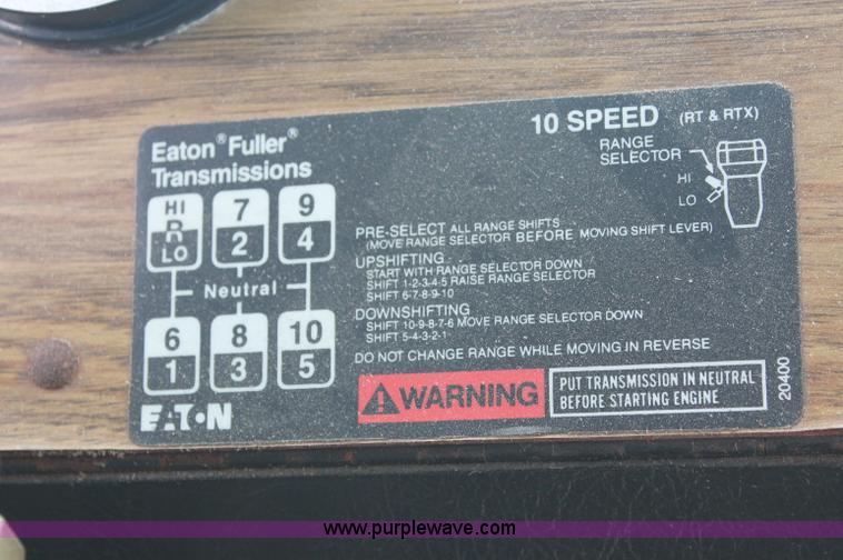 image for item C2680 1995 Western Star 4964F fertilizer tender truck