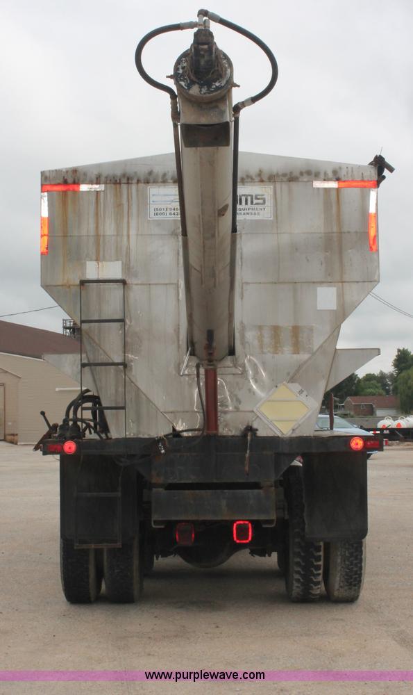 image for item C2681 1991 Volvo White GMC Aero WCA fertilizer tender truck