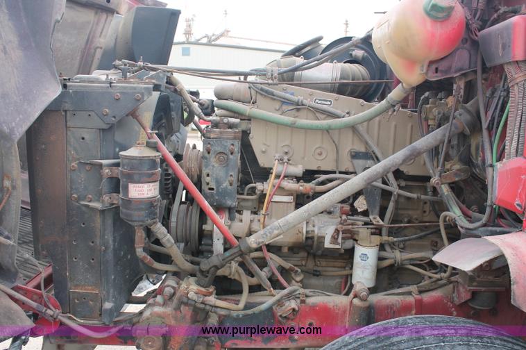 image for item C2681 1991 Volvo White GMC Aero WCA fertilizer tender truck