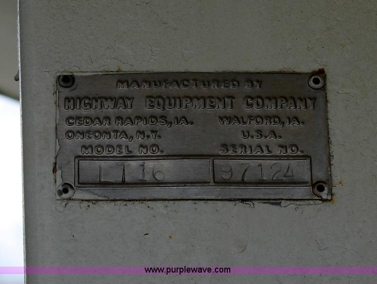 image for item C2682 1986 Freightliner Conventional FLC120-64T fertilizer tender truck