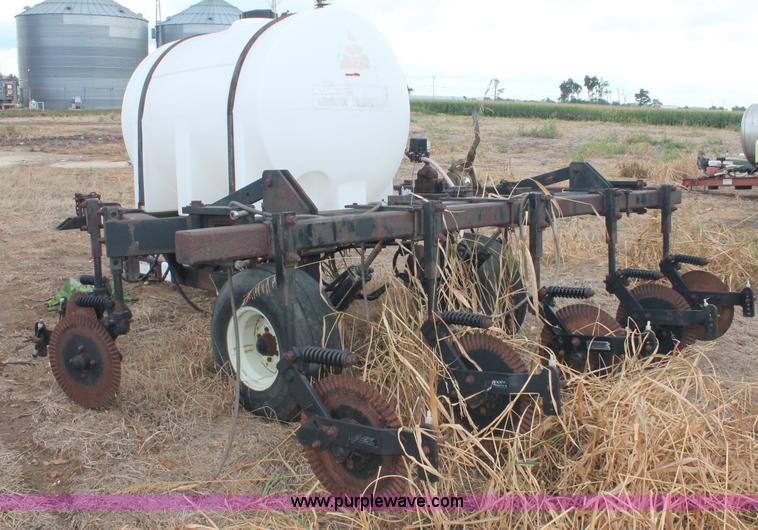 image for item C2685 1996 Adams nine shank liquid applicator