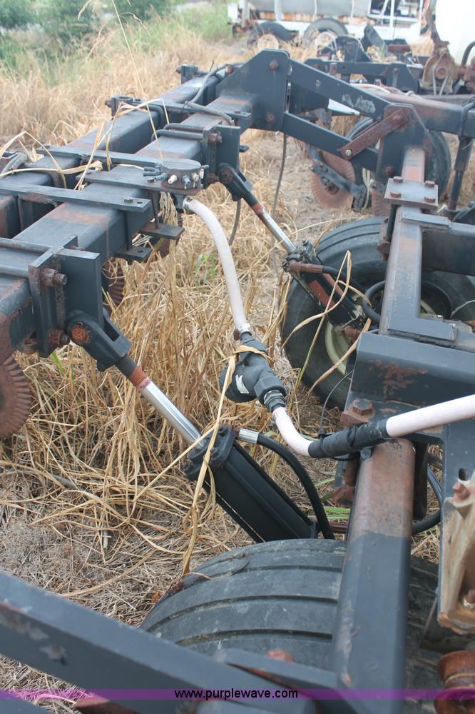 image for item C2685 1996 Adams nine shank liquid applicator