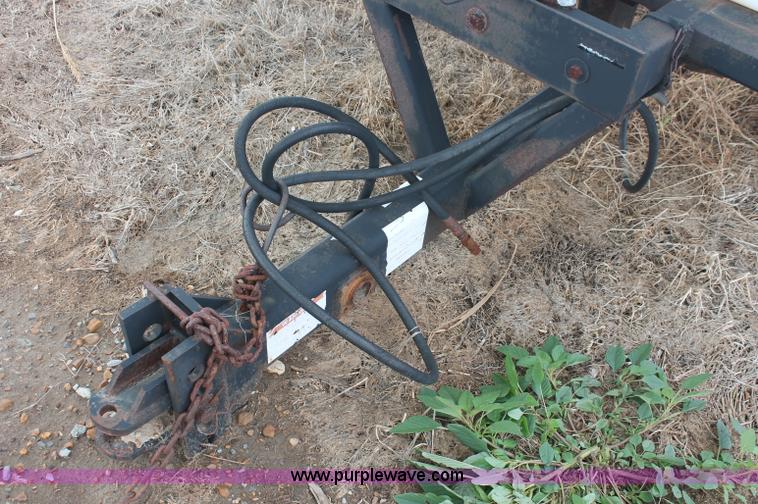 image for item C2685 1996 Adams nine shank liquid applicator