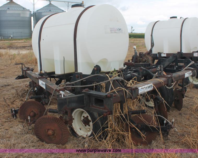 image for item C2686 1996 Adams nine shank liquid applicator