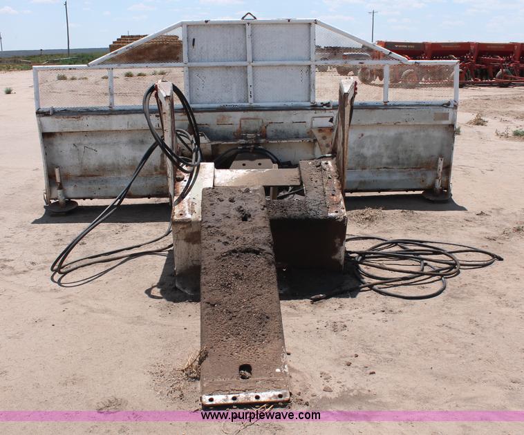 image for item C2701 1979 Waldon D-1454 hydraulic dozer blade