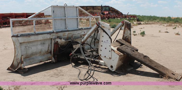 image for item C2701 1979 Waldon D-1454 hydraulic dozer blade