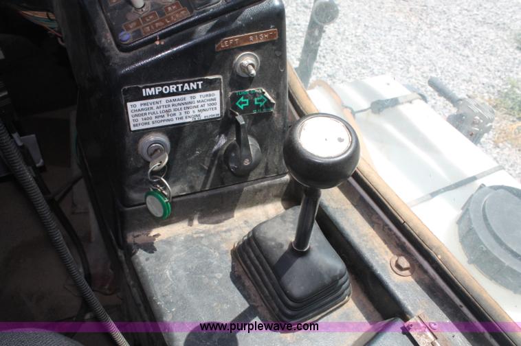 image for item C2723 1992 Melroe 3630 SpraCoupe self propelled sprayer