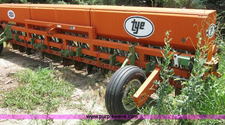 image for item C2724 Tye 30 row drill