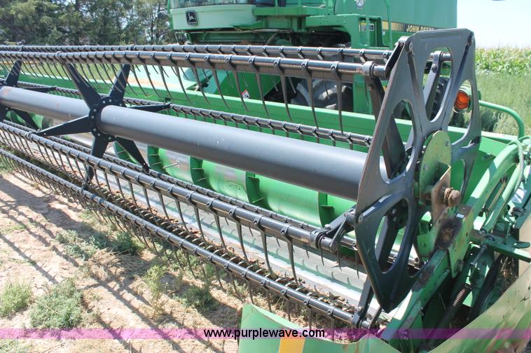 image for item C2725 John Deere 930 30' flex header