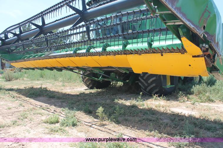 image for item C2725 John Deere 930 30' flex header